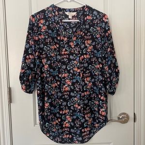 Decree 3/4 sleeve tie up floral blouse
